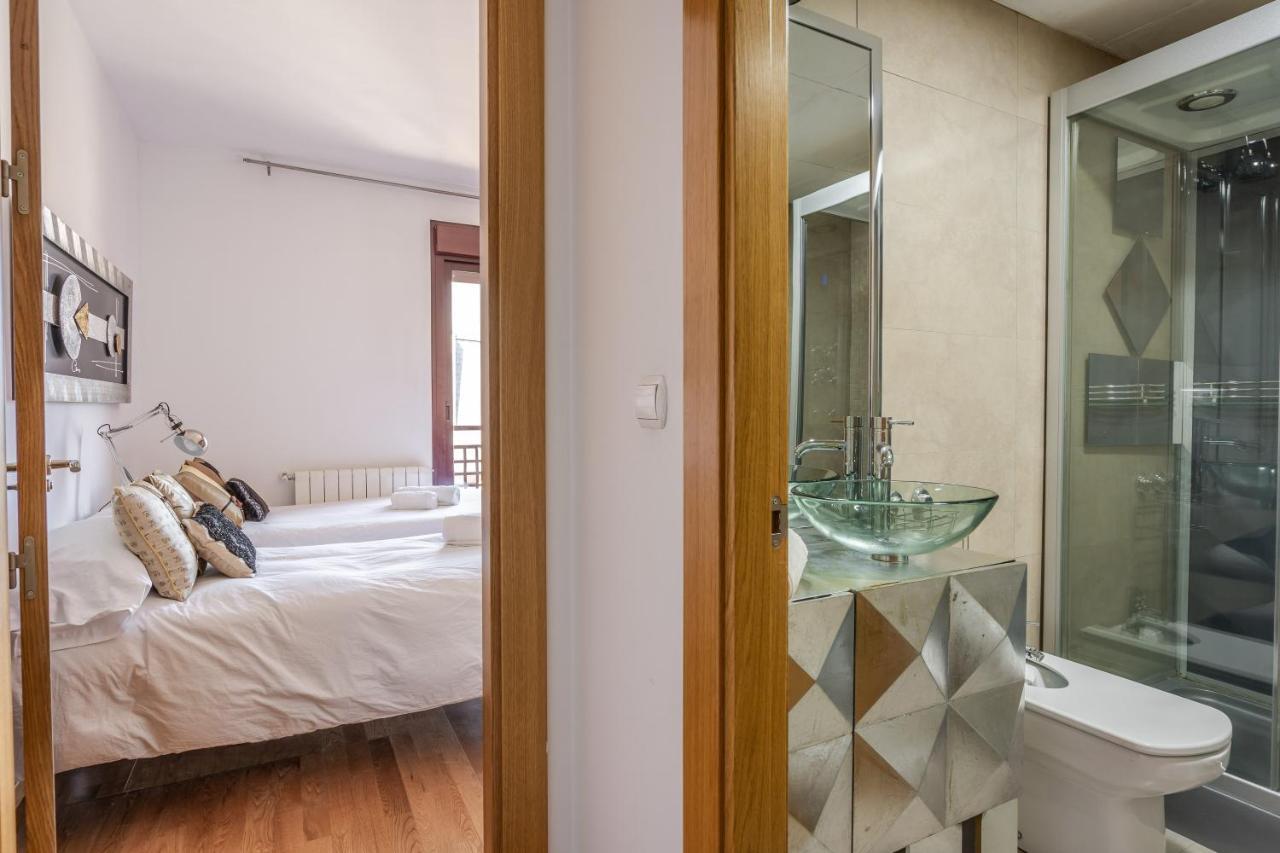 Urbanizacion De Lujo, Piscina, Padel, Garage Apartment Granada